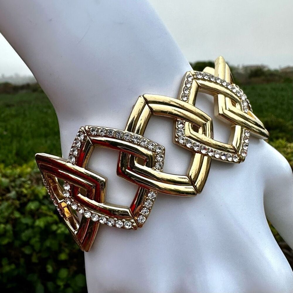 Gold Chain-Link Bracelet with Crystal Accents